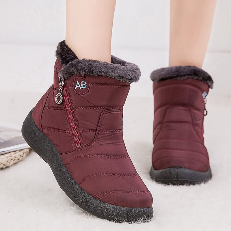 Bota Feminina Ankle forrada a mão