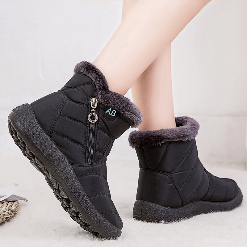 Bota Feminina Ankle forrada a mão