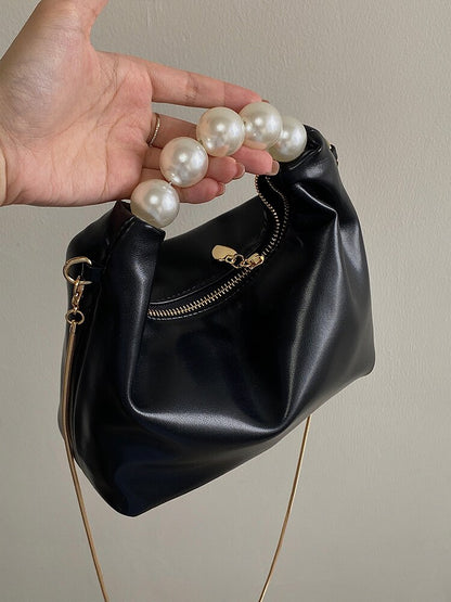 Bolsa com alça de pérola
